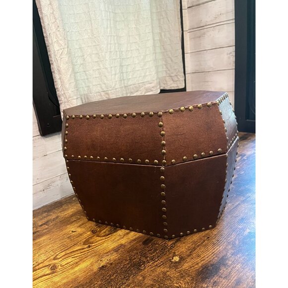 Studded Octagon Faux Leather Storage Box With Lid - Vintage-Inspired Decorative - Picture 5 of 16